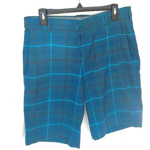 NIKE Golf Tour performance shorts size 32